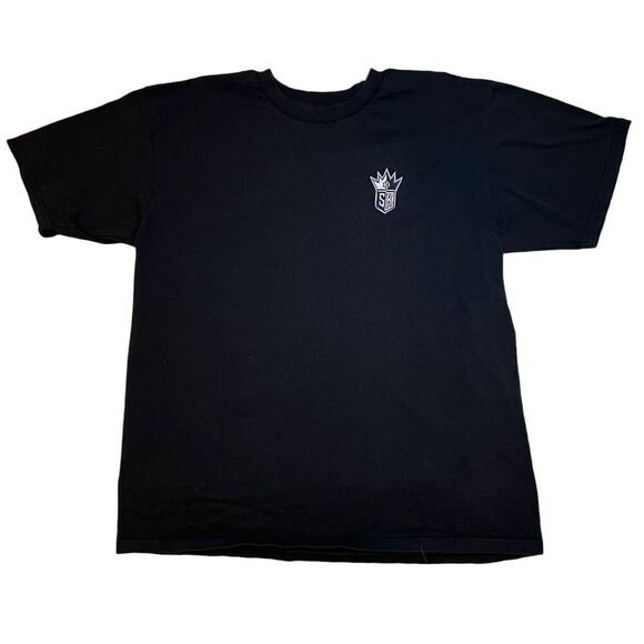 Sacramento Kings T-Shirt Size XL Black Embroidered Chest Logo Lee Sport NBA - Picture 1 of 6